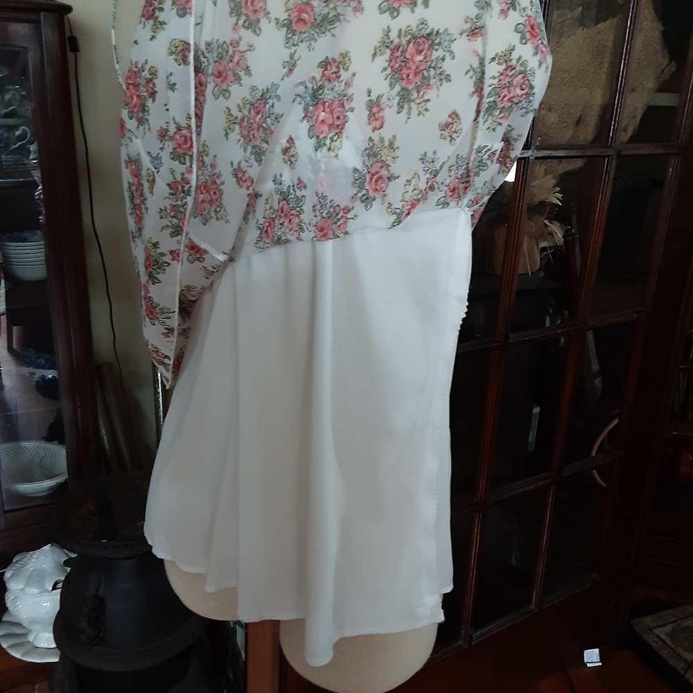 Summer top - Picture 5 of 6